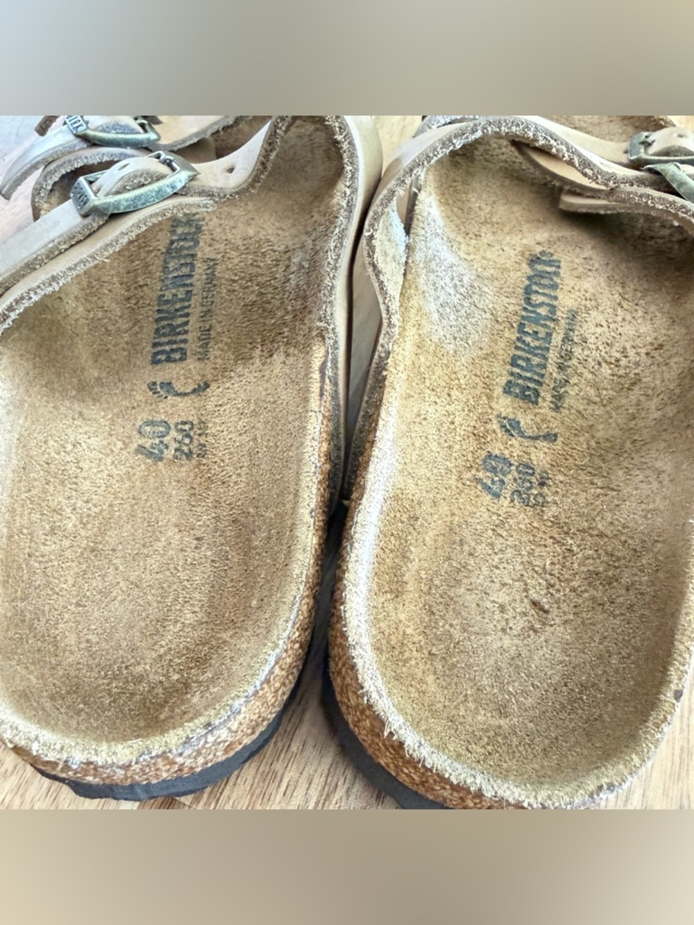 Birkenstock Women's Tan Triple-Strap Sandal with Buckles Size 9 (40) - Picture 10 of 14
